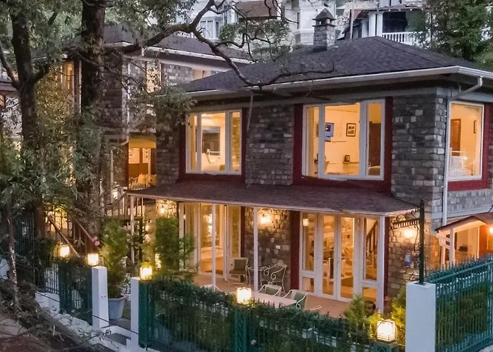Sakley\'S Cottages